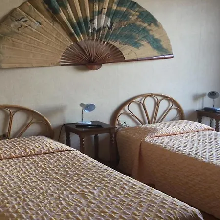 Touring Hotel 2*
